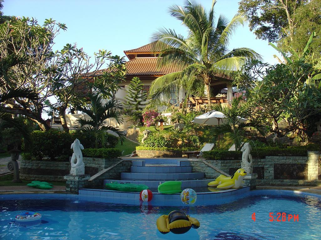 Gunung Paradis Retreat Мундук Екстер'єр фото