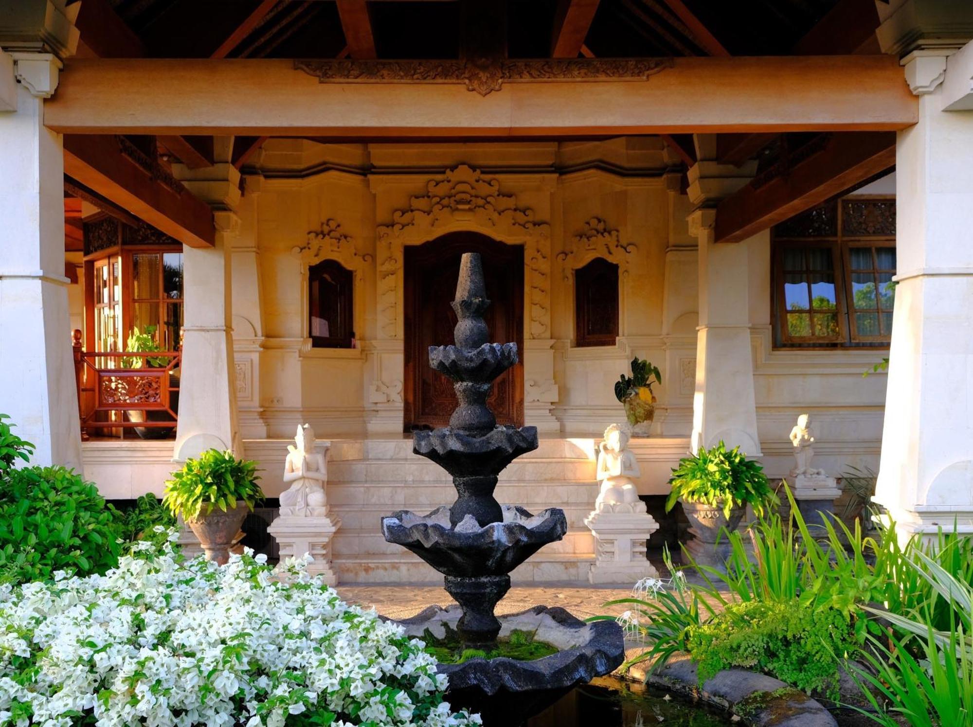 Gunung Paradis Retreat Мундук Екстер'єр фото