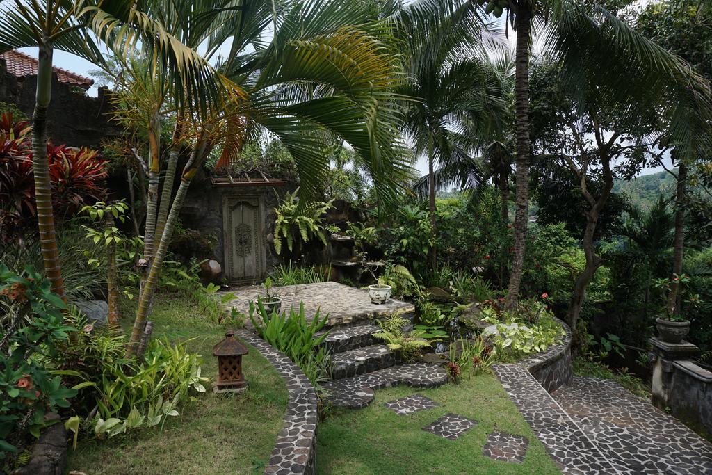Gunung Paradis Retreat Мундук Екстер'єр фото