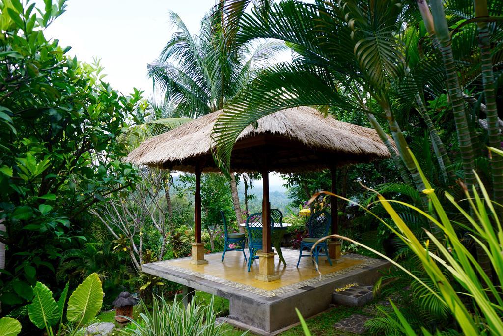 Gunung Paradis Retreat Мундук Екстер'єр фото