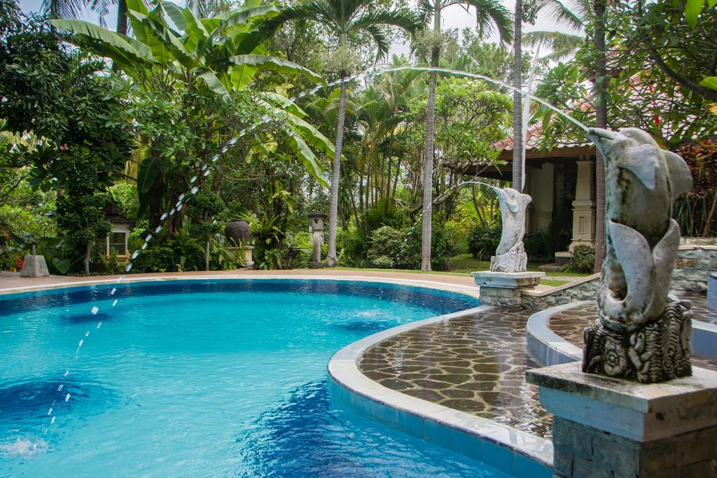 Gunung Paradis Retreat Мундук Екстер'єр фото