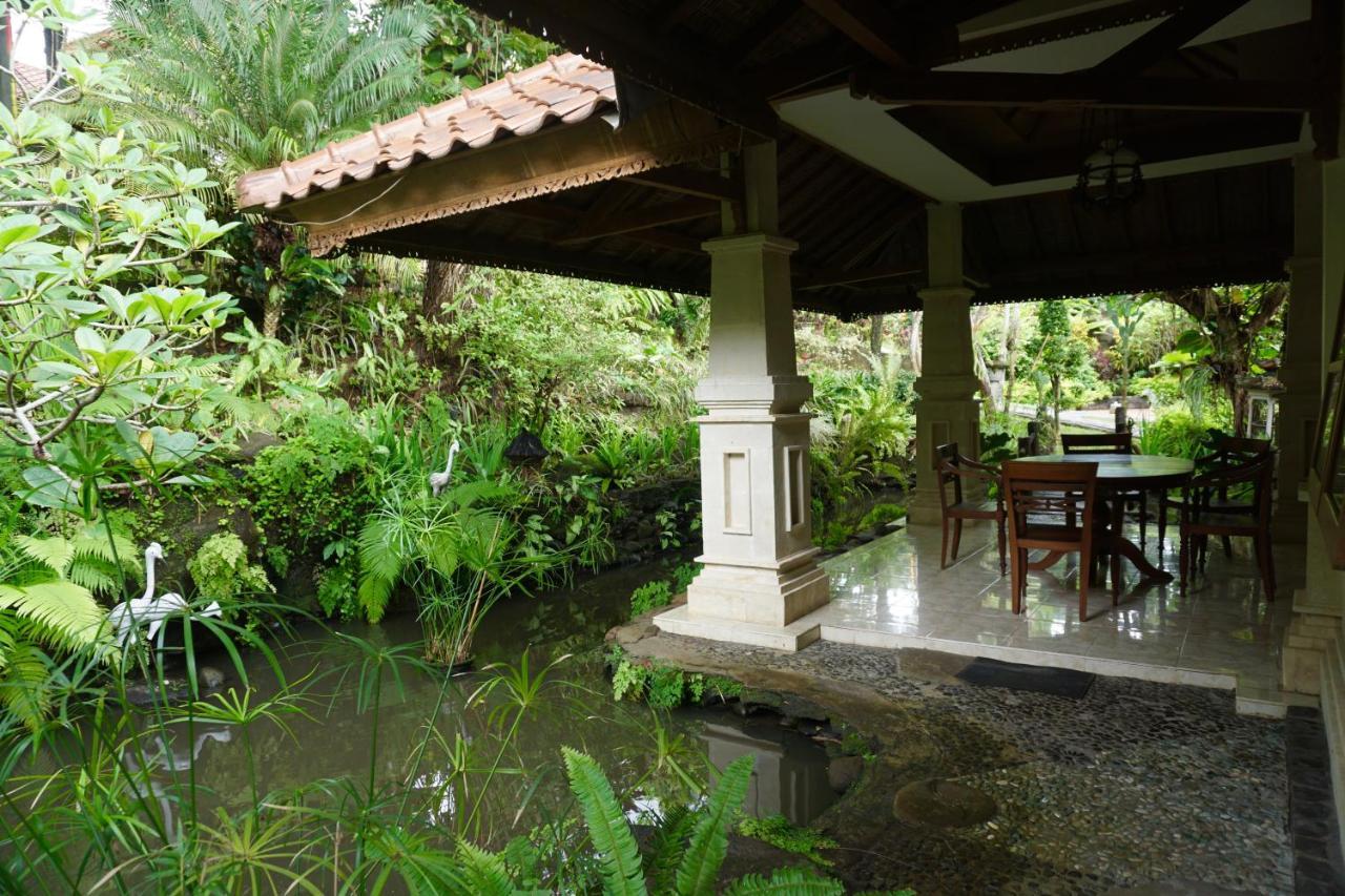 Gunung Paradis Retreat Мундук Екстер'єр фото